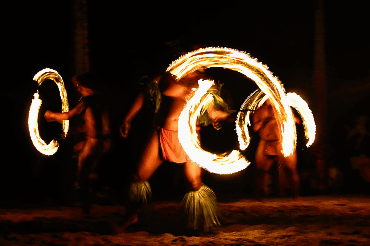 Fire Dancer Night Time Performance Fire Dancer Night Time Performance