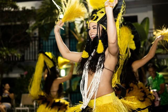 Aloha-Hula-Dancer-1