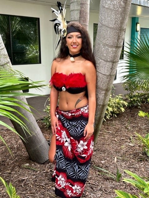aloha-hula-dancer-2